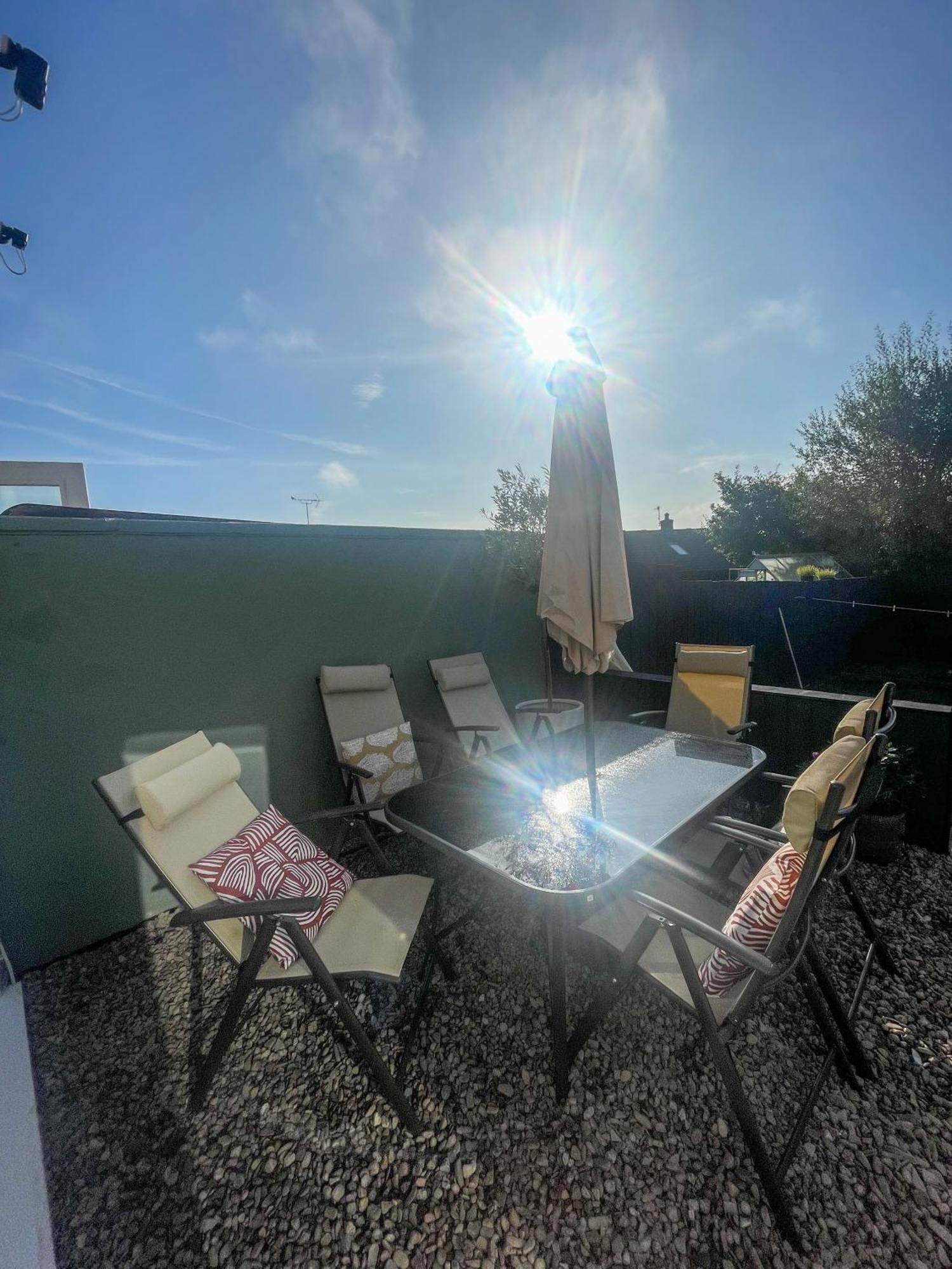 Ser Ar Y Bryn- Lovely Family Home With Garden, Walk To The Village And Beach Saundersfoot Luaran gambar